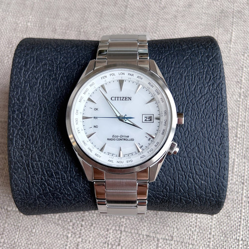 现货西铁城电波男表光动能蓝宝石