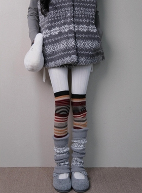 毛茸茸费尔岛袜套~超可爱的叠穿~暖成一个雪人~很适合怕冷的姐妹~