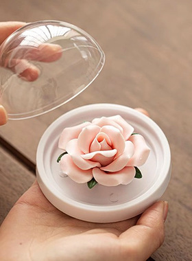 白瓷玫瑰花香薰炉桌面摆件手工陶瓷花朵装饰礼盒装日常送礼