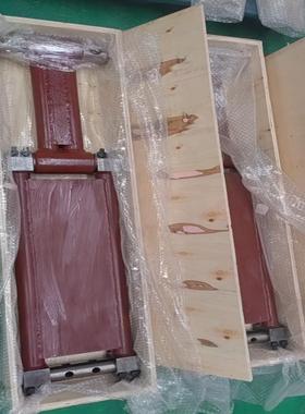 RTA62U  活塞冷却摇臂总成    Z36145议价