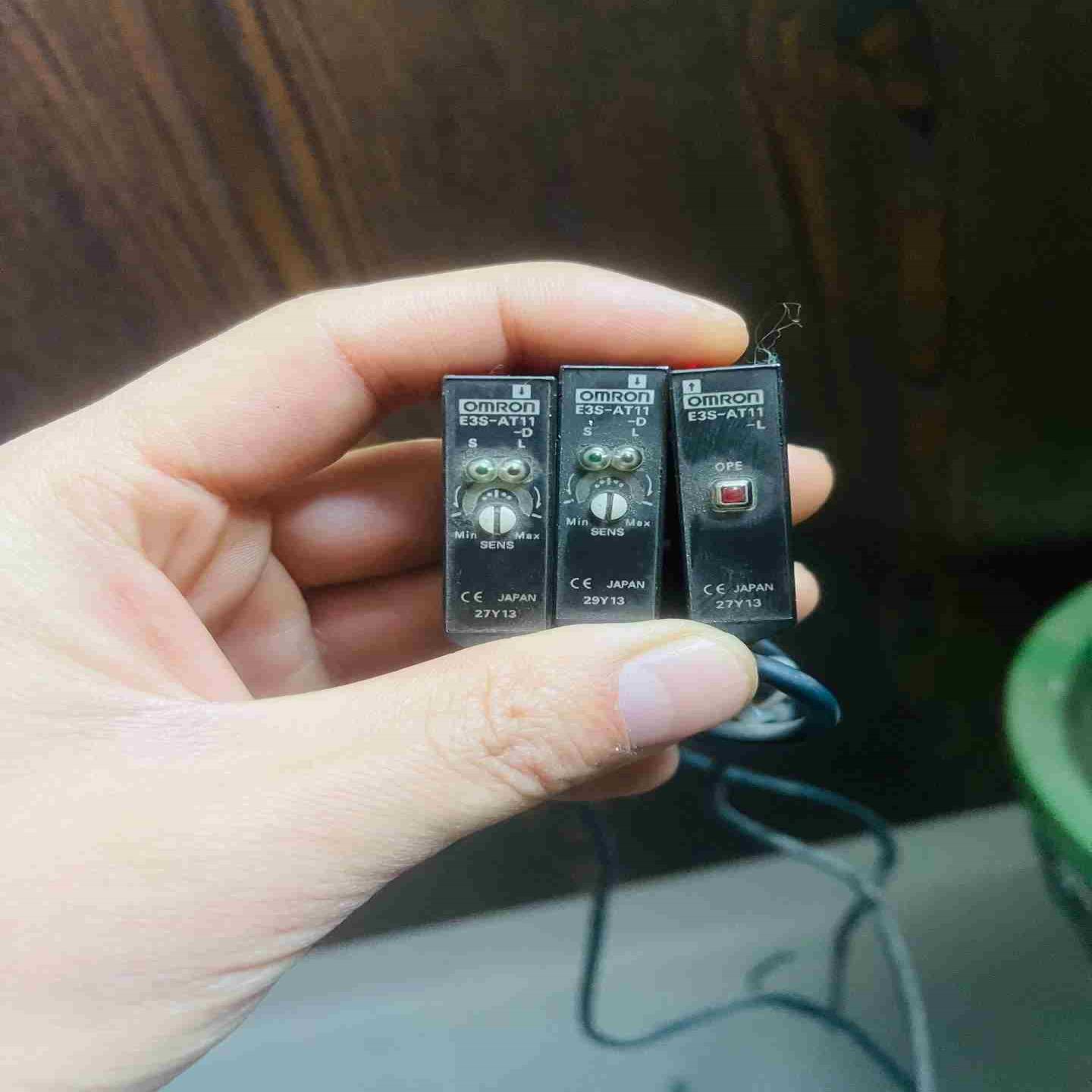 omronE3S-AT11-L议价