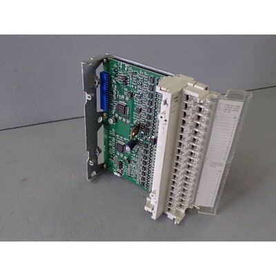 TSXDEZ32D2 - Telemecanique - TSXDEZ32D2/Module Used