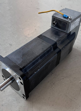 1x Schneider ILS1M853S1167 IDS93/1MIO--01/1DIBB54/O-001RPP41