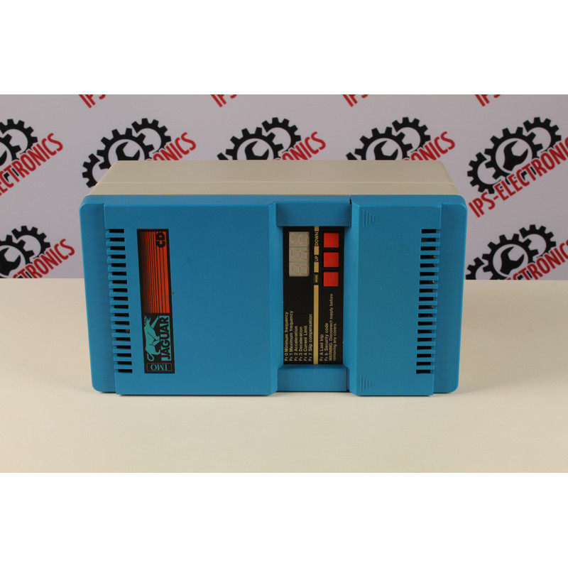 Control Techniques Commander CD-75 (蓝色) ( 逆变器) - 6 个月