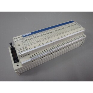 ABE7H16S43 - Telemecanique - ABE7-H16S43/Baseplate Connectin