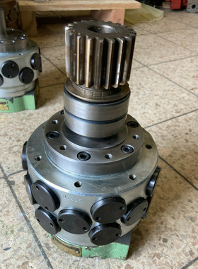 DüSTERLOH KM21/21W1A1 Hydraulikmotor 110ccm 750/min 210bar
