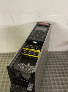 Danfoss VLT6002HT4B20STR3DLF00 Frequenzumrichter