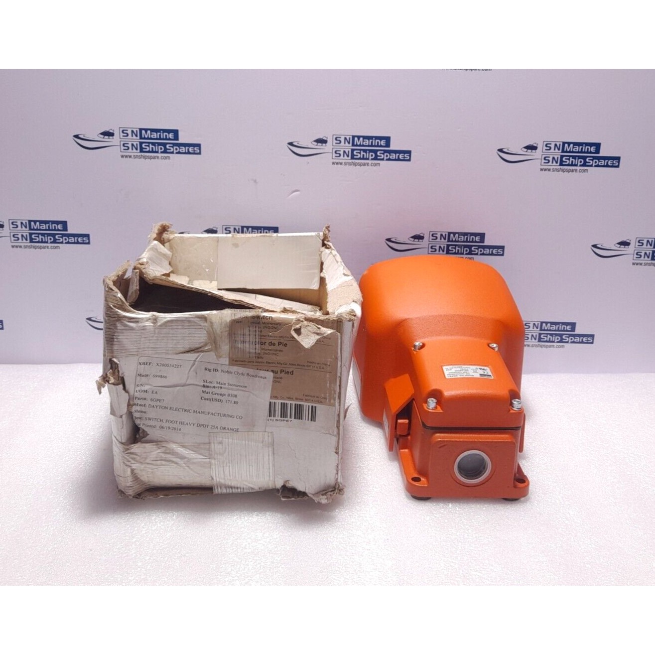 Dayton 6GPE7 Foot Switch Type 1 Pedal Momentary Anti-trip 2N