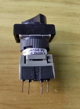 旋钮开关AH164-P2B11两位自锁日本富士电议价