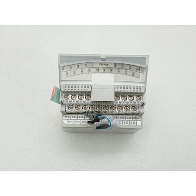 Module D'Entrée à Sink MicroLogix Allen-Bradley 1762-IQ8 S