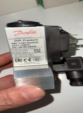 丹佛斯压力开关Danfoss MBC 5180 061B12议价