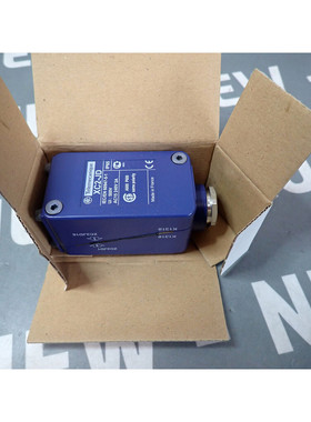 ZC2JD1 - Telemecanique - 032382 / Endschalter ZC2JD1 D K?rpe