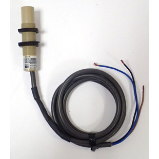 OMRON X8ME1 E2K M18 PROXIMITY SENSOR NPN CYLINDER 24Vdc