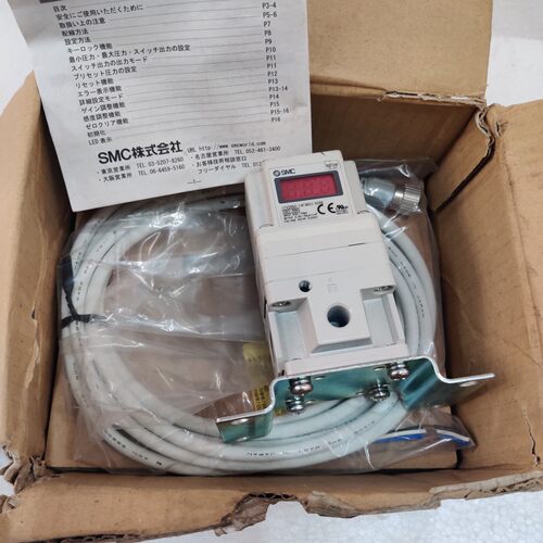 SMC E/P (ELECTRO/PNEUMATIC) 调节器 ITV2050-14F3BS2-X256