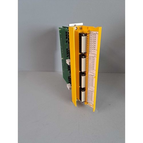 PSS1DOS32 - PILZ - PSS1 DO S 32 / Modulo 32 Uscite Usato