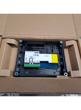 13375129 - MARQUE - E84DGFCNNNP / Variateur LENZE 8400 Motec