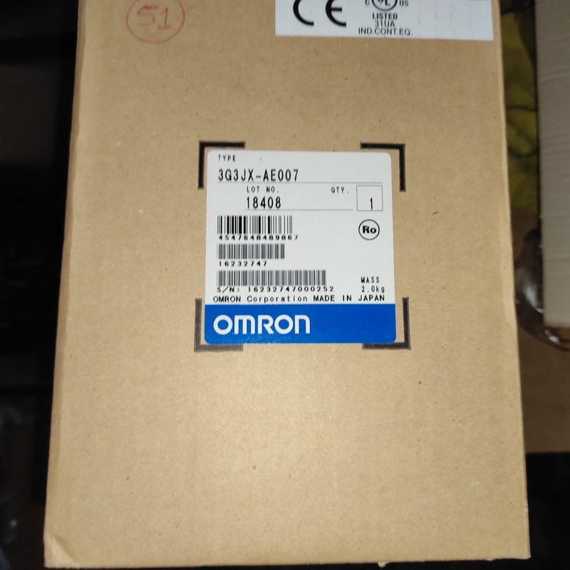 NUOVO  OMRON JX 3G3JXAE007  075 KW  MOTORE INVERTER  3G3JX A