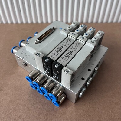1x Festo VTUG-14-MSDR-S8-B1T Z-25V20-G14-DT-G18S-4L 573606 +