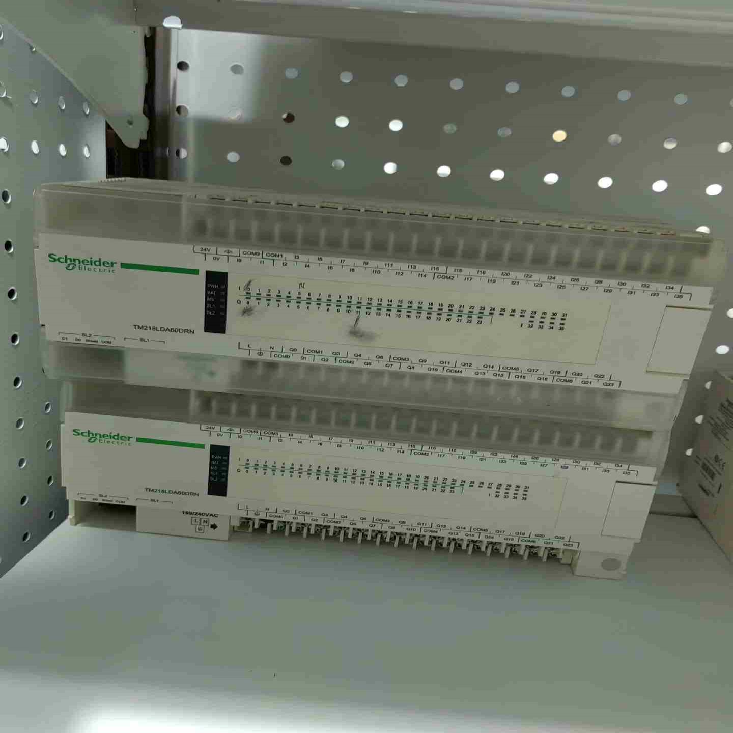 施耐德PlcTM218LDA60DRN功能议价