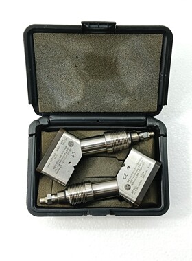 通用电气 PANAMETRICS UTXDR 超声波转换器 UTXDR-10-MB 2 件套