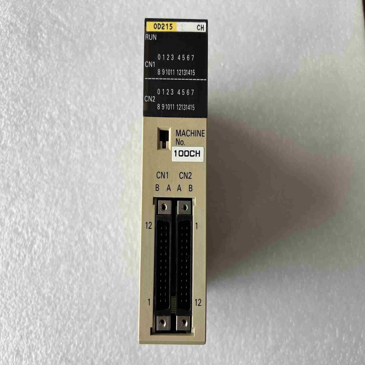 PLC模块C200H-0D215 无包装议价