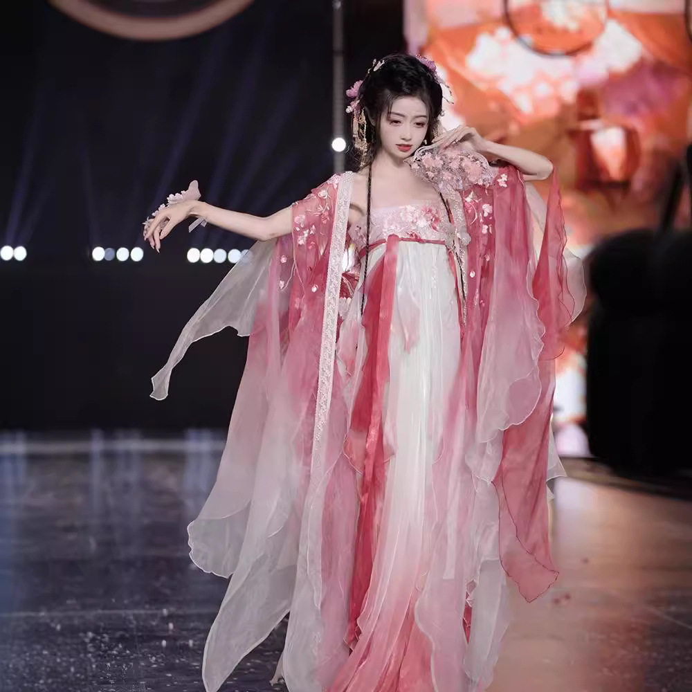 原创汉服女桃花神重工刺绣齐胸襦裙诃子裙大袖衫超仙古装春夏新款,女装/女士精品,汉服套装,淘宝优惠券,粉丝福利购,淘宝优惠卷