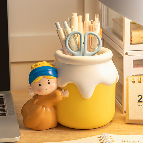 创意可爱少女笔筒摆件办公室桌面