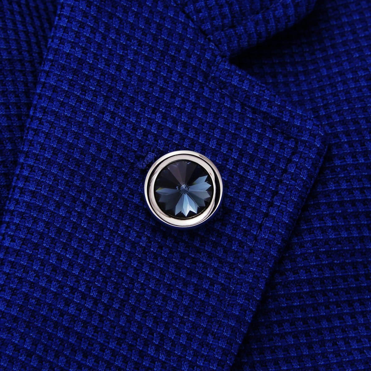 深邃蓝人造水晶西装胸花银色领针