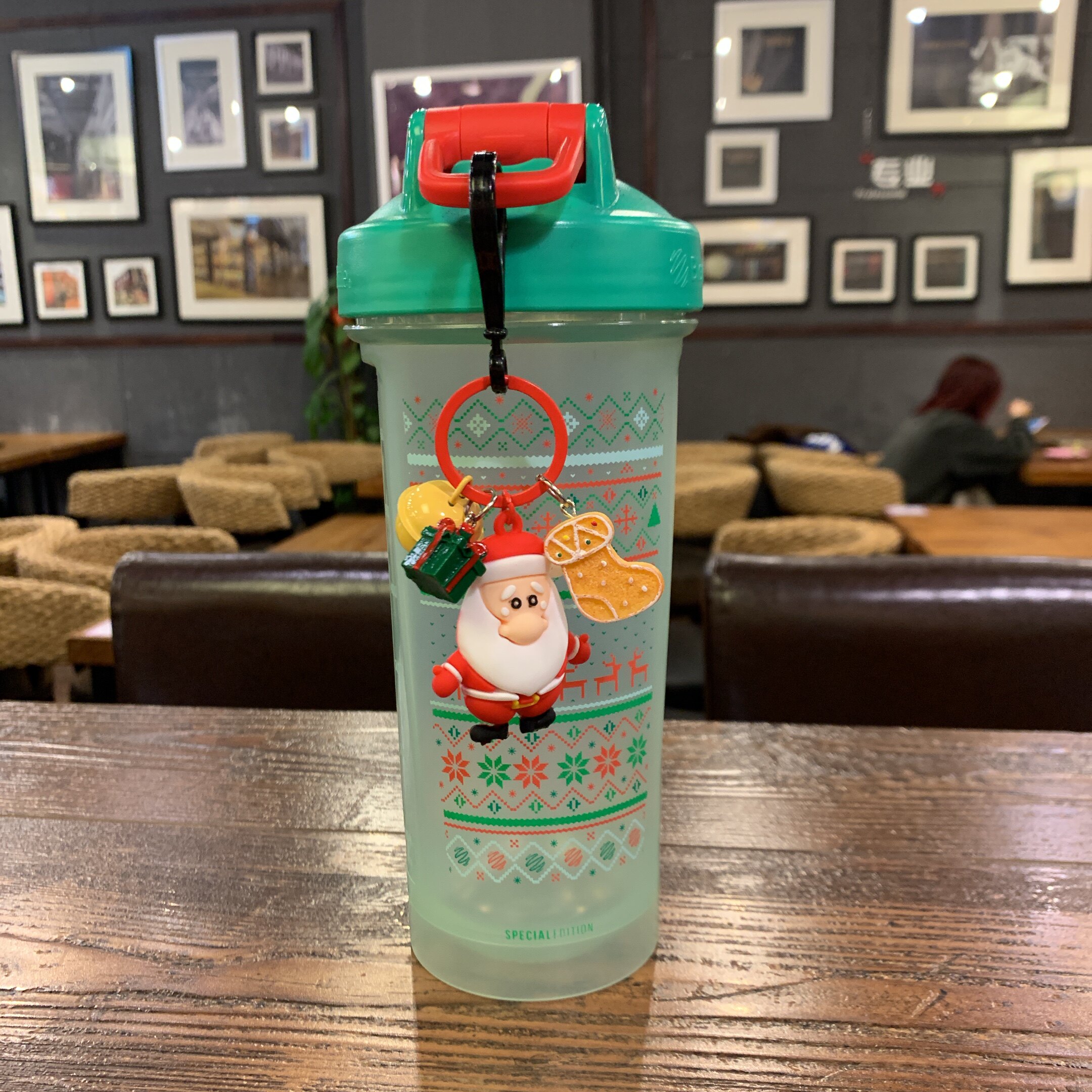 正品美國BlenderBottle蛋白粉搖搖杯奶昔杯攪拌球運動健身水杯在類目 餐飲具, 杯子/水杯/水壺, 搖搖杯中 - 來自Buy2taobao.com提供專業的淘寶代購服務