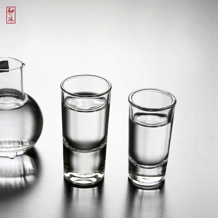 弓箭普通玻璃直筒白酒一口杯特价