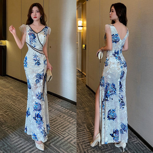 柔式改良旗袍青花纯欲连衣裙夜总女开叉足疗技师工作服修身美容