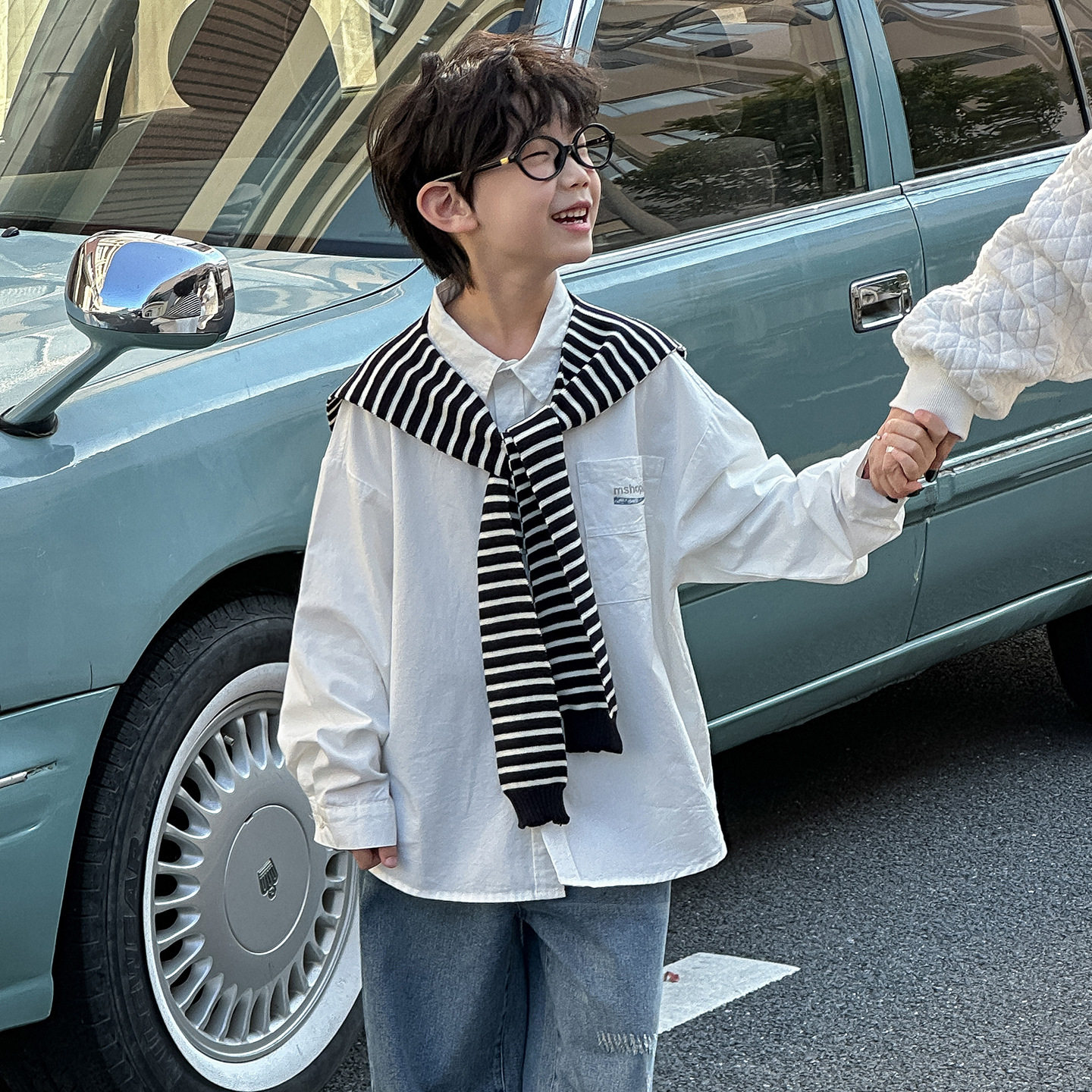 棉小铺男童衬衫儿童春季韩版2026新款白色简潮带披肩长袖童装衬衣