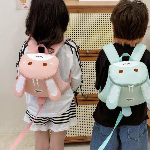 儿童防走失背包小班学前班宝宝出游迷你小书包男女童可爱小兔双肩