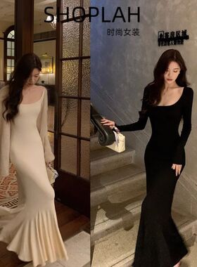 黑色长袖连衣裙子女秋季2025新款高级感鱼尾收腰性感露背包臀长裙