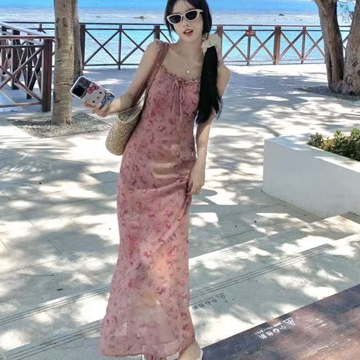 法式茶歇碎花吊带连衣裙女2025夏季甜美海边度假风沙滩裙长裙子