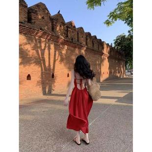 红色吊带连衣裙女性感露背适合海边度假拍照裙子 云南大理穿搭法式