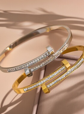 欧美热卖新品锆石手镯罗马数字菱格纹饰品五角星不锈钢镀真金手饰