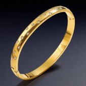 不锈钢新款 气质小众手镯星星镶钻钛钢镀18K金星月白钻高级感手