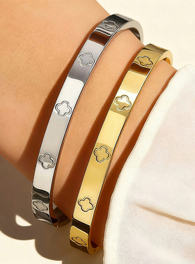 亚马逊热销款饰品INS风不锈钢手镯 简约百搭四叶花钛钢卡扣手镯女