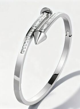 不锈钢女款钉子锆石钛钢手镯饰品三色手环时尚潮流