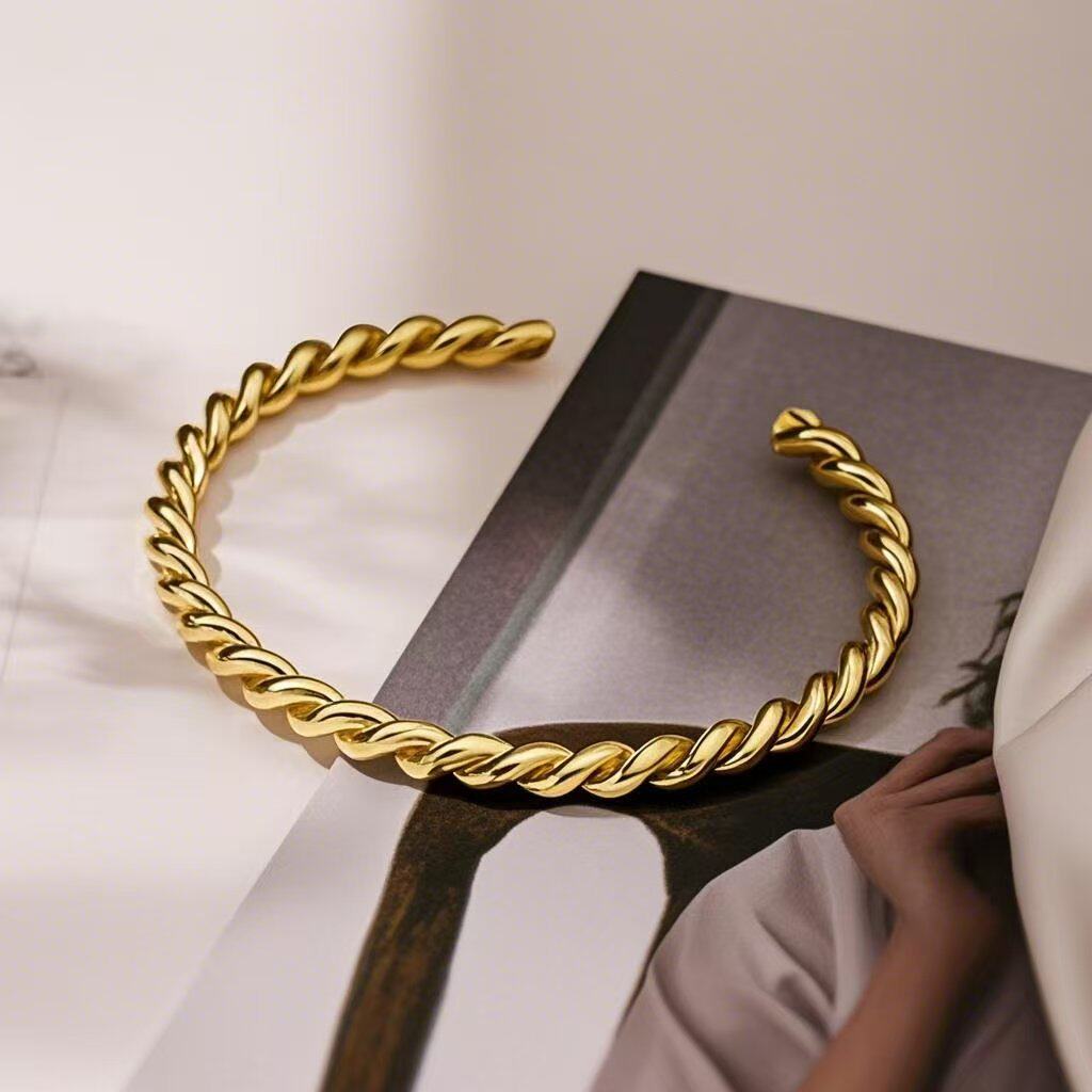 欧美个性潮流ins风螺旋麻花手环不锈钢网红新款镀金夸张手镯