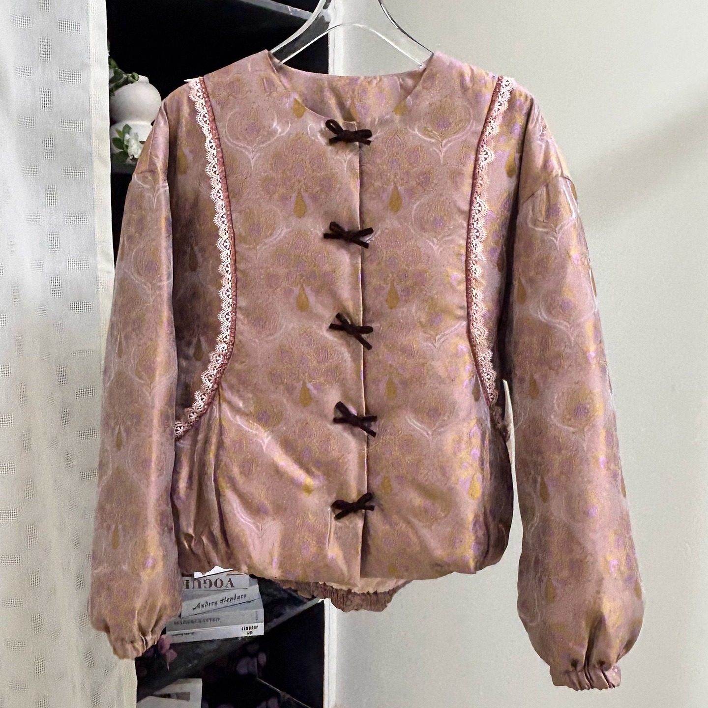 小雪家【少女轮廓】新中式桑蚕丝花边蝴蝶结暗扣鹅绒羽绒服外套