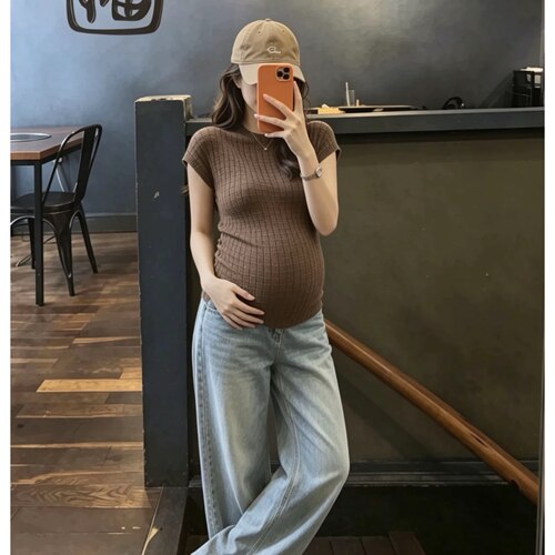 小个子孕妇装秋冬新款时尚半高领飞飞袖针织衫外穿休闲上衣咖啡色