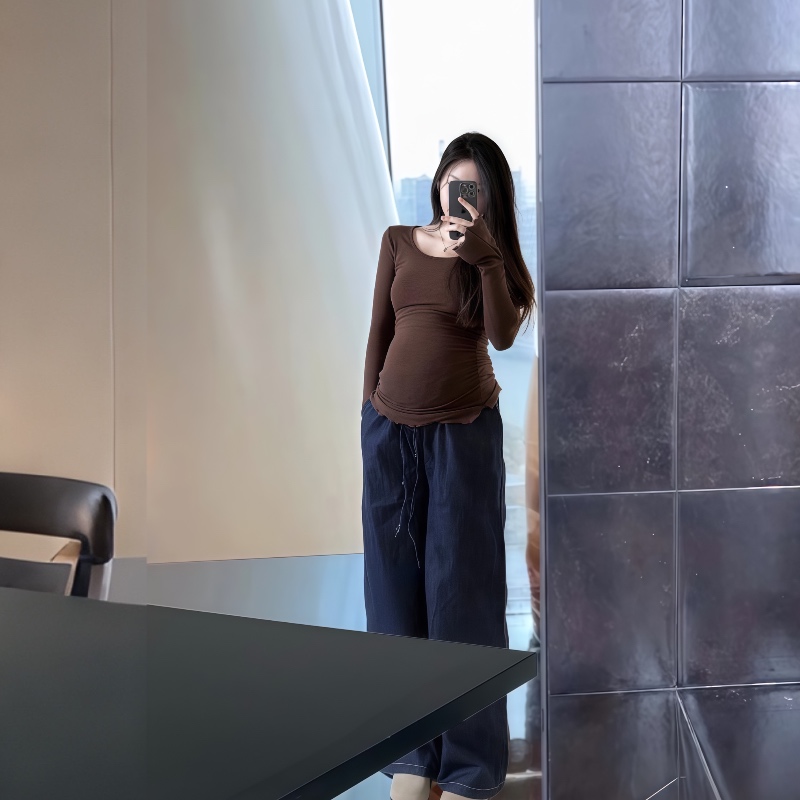 小个子孕妇装秋冬新款时尚纯色大u领打底衫修身外穿木耳边中长款