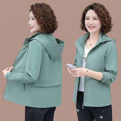 中年妈妈春季新款短款外套女薄款宽松显瘦带帽防风夹克百搭减龄