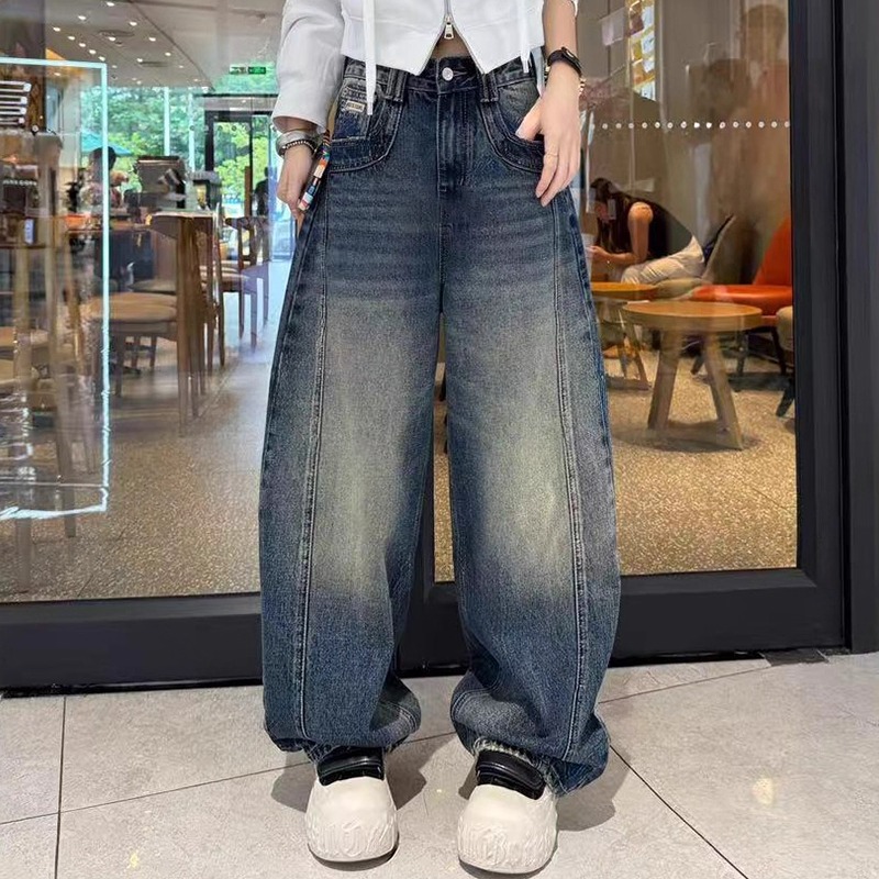大码弯刀阔腿牛仔裤女秋冬