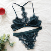 出口外单性感蕾丝软杯内衣 欧美透气超薄前扣美背三角杯文胸套装