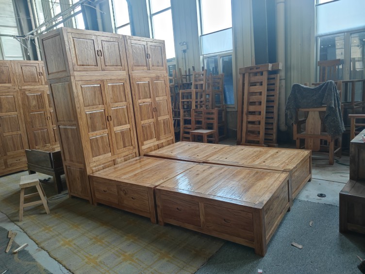 老榆木祥云顶箱柜中式衣柜实木衣橱柜子卧室储物柜直销家具可定制