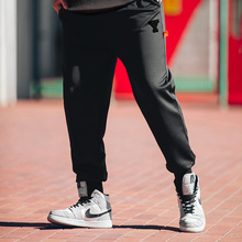 JSMIX潮牌大码男装宽松直筒版街头休闲束脚字母装饰绣章九分卫裤