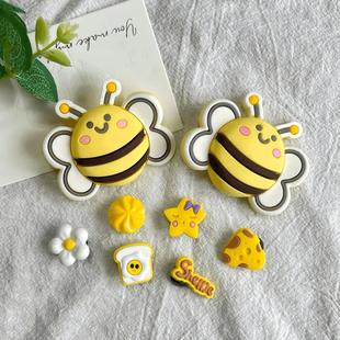 黄色小蜜蜂洞洞鞋鞋花可拆卸鞋花鞋扣沙滩鞋DIY鞋辅件派对装饰扣